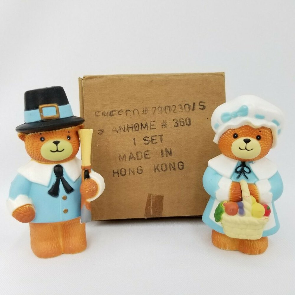 Vintage NOS 80s Enesco Pilgrim Bears Salt & Pepper